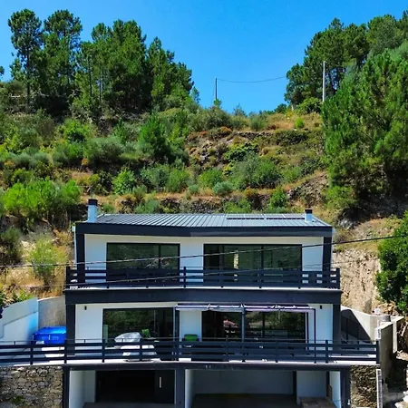 Casa De Montanha Na Estrela *